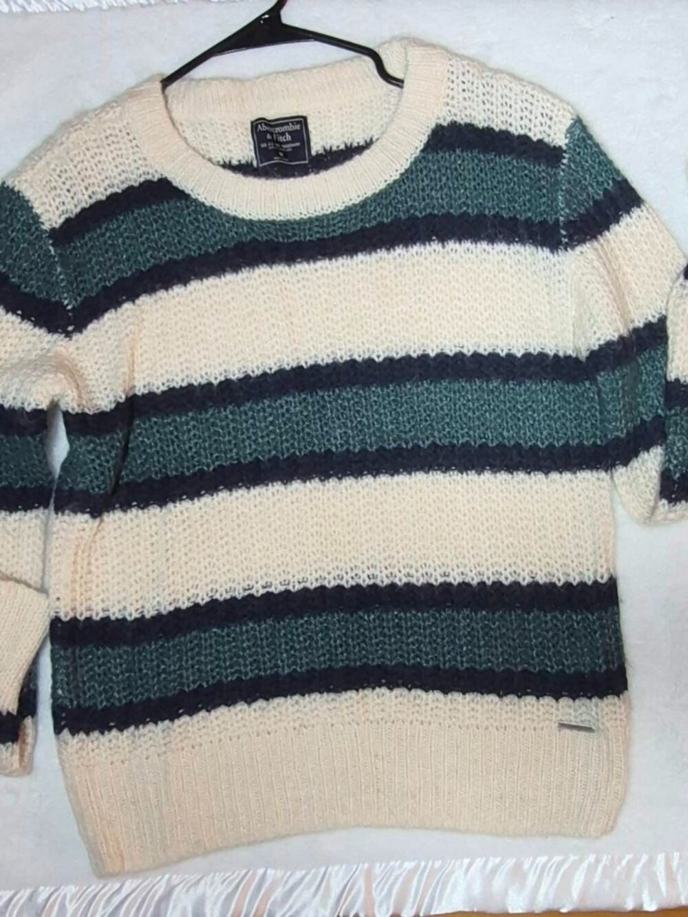 ABERCROMBIE & FITCH Women's Crewneck Long Sleeve Striped Sweater Ivory/Green